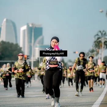 Runner Photo 6714243