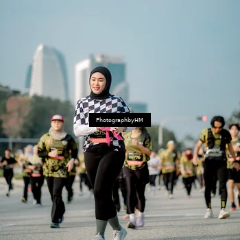 Runner Photo 6714255