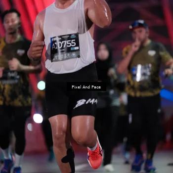 Runner Photo 6714261