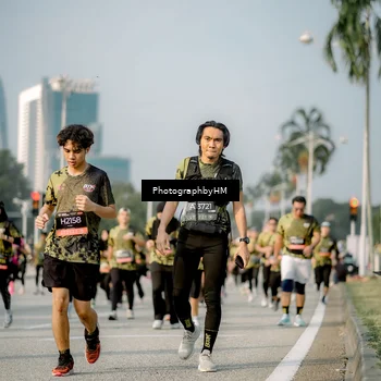 Runner Photo 6714271