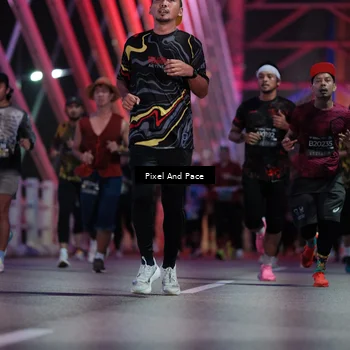Runner Photo 6714288