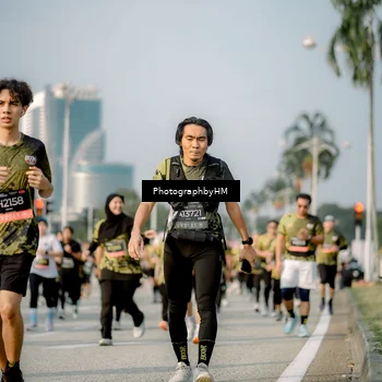 Runner Photo 6714292