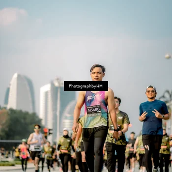 Runner Photo 6714301