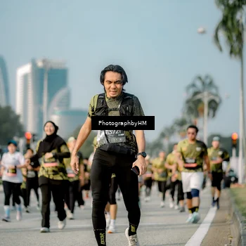 Runner Photo 6714310