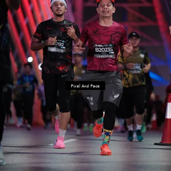 Runner Photo 6714315