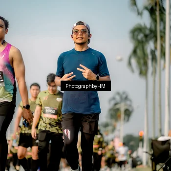Runner Photo 6714323