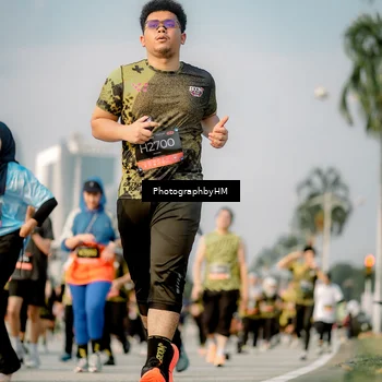 Runner Photo 6714340
