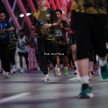 Runner Photo 6714346