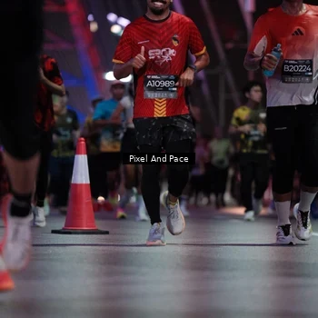 Runner Photo 6714358