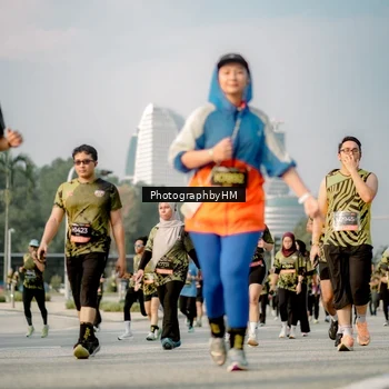 Runner Photo 6714360