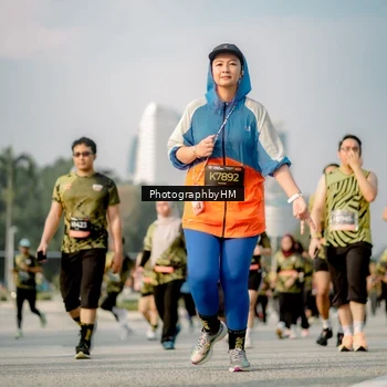 Runner Photo 6714363