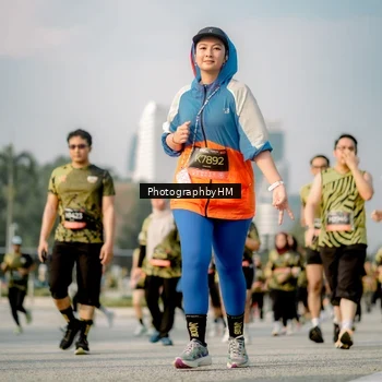 Runner Photo 6714365