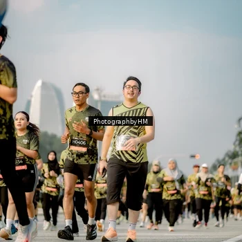 Runner Photo 6714370