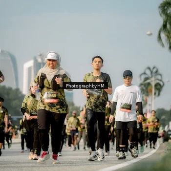Runner Photo 6714388