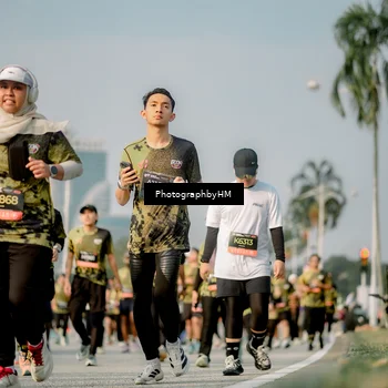 Runner Photo 6714406