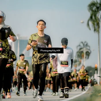 Runner Photo 6714411