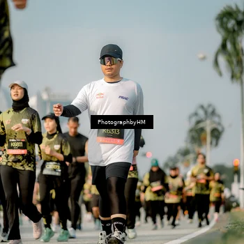 Runner Photo 6714415