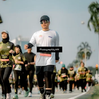 Runner Photo 6714416