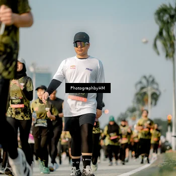 Runner Photo 6714420