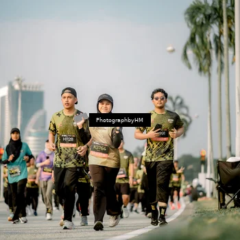 Runner Photo 6714426