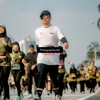 Runner Photo 6714429