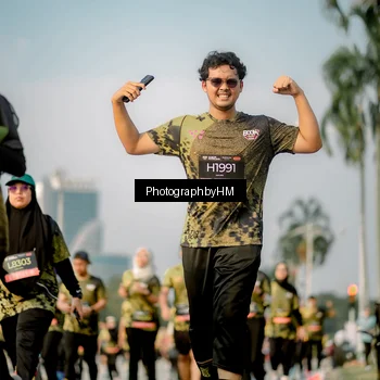 Runner Photo 6714433