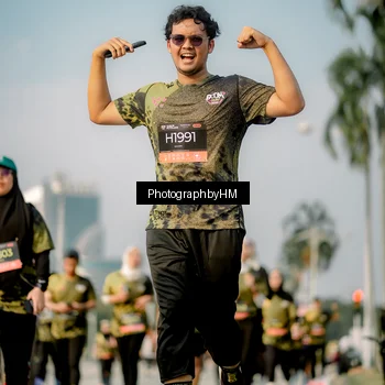 Runner Photo 6714436