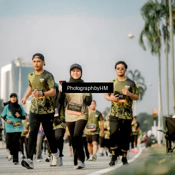 Runner Photo 6714441