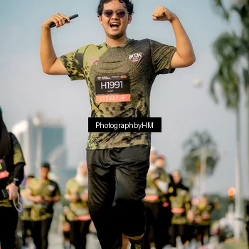 Runner Photo 6714444