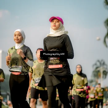 Runner Photo 6714456