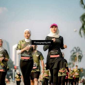 Runner Photo 6714463