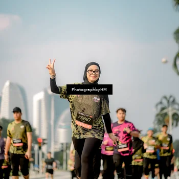 Runner Photo 6714467