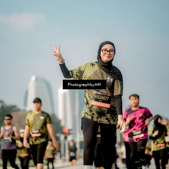 Runner Photo 6714471
