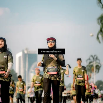 Runner Photo 6714498
