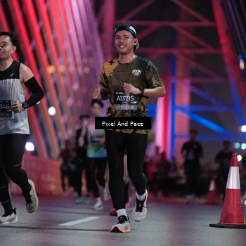 Runner Photo 6714499