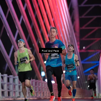 Runner Photo 6714510