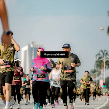 Runner Photo 6714511