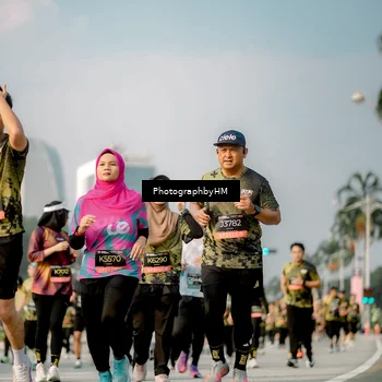 Runner Photo 6714523