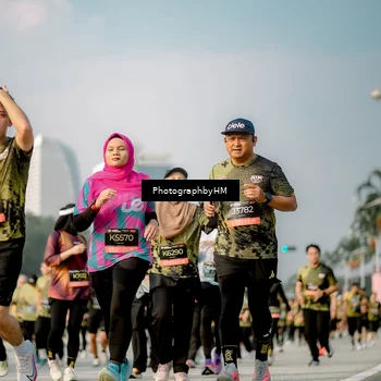 Runner Photo 6714525