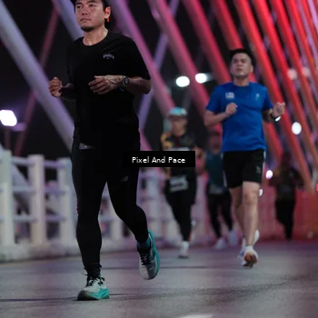 Runner Photo 6714540