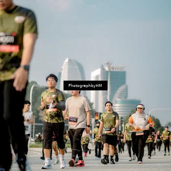 Runner Photo 6714550