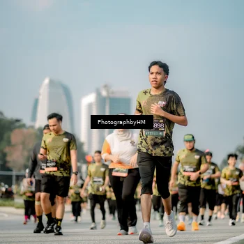 Runner Photo 6714557