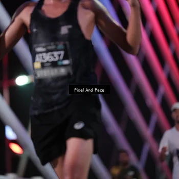 Runner Photo 6714571