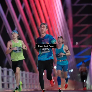 Runner Photo 6714576