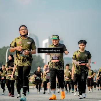 Runner Photo 6714582