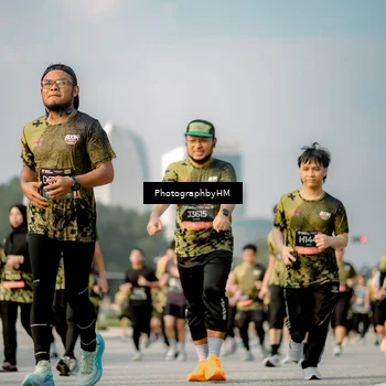 Runner Photo 6714588