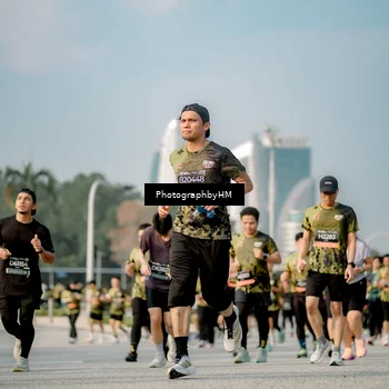 Runner Photo 6714594