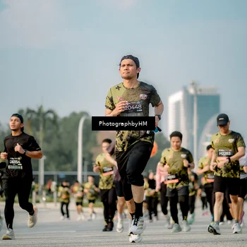 Runner Photo 6714597
