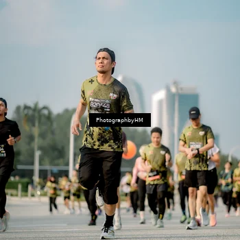 Runner Photo 6714601