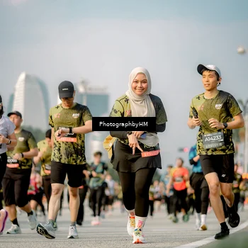 Runner Photo 6714605